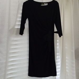 Taylor for A Pea in the Pod maternity dress